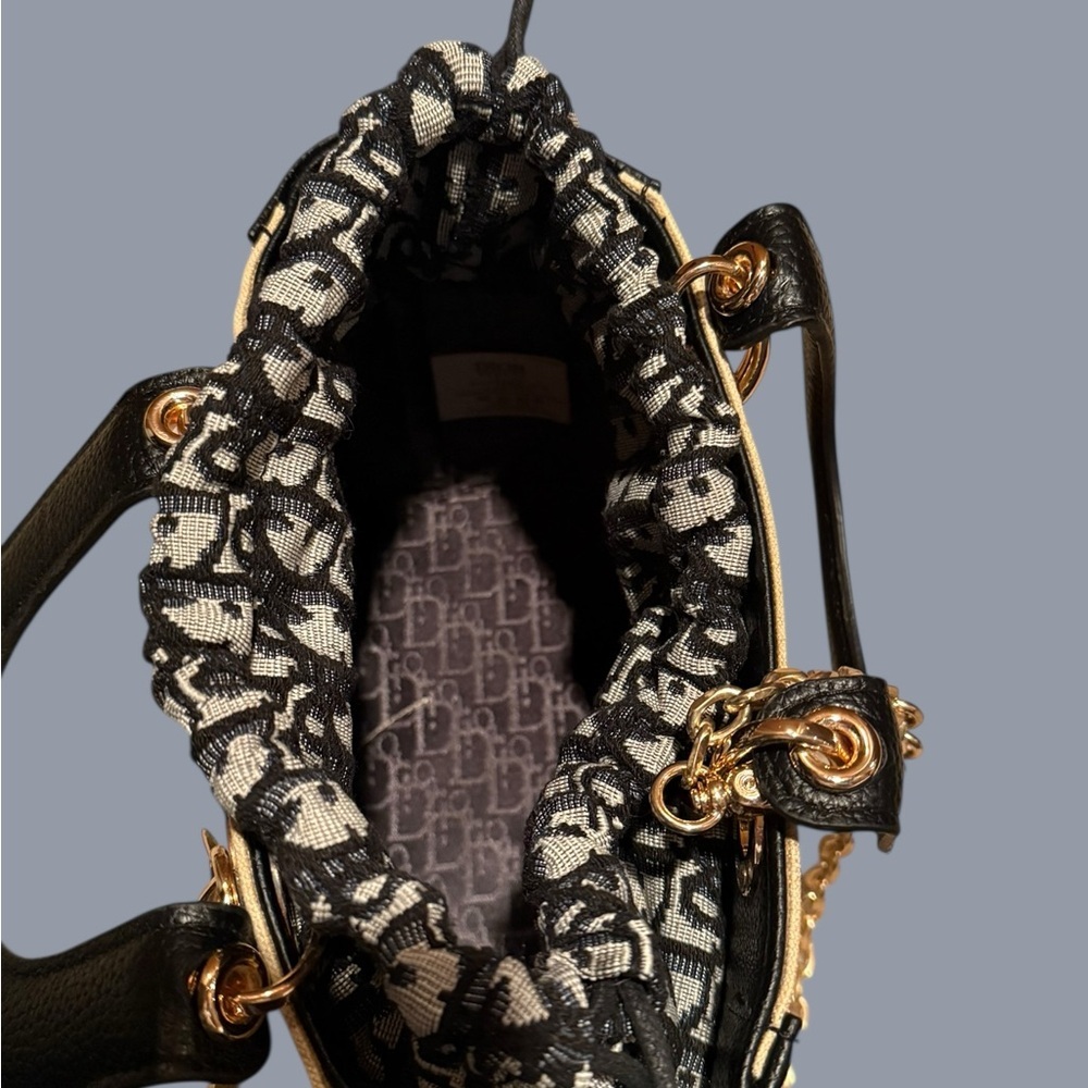 GWP Dior Black and Tan Tote Bag - Picture 5 of 8